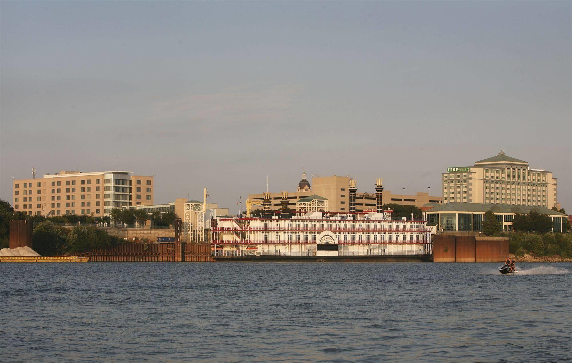 Bally'S Evansville Casino & Hotel Ngoại thất bức ảnh